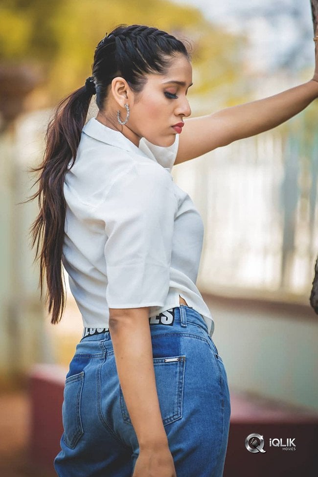 Rashmi-Gautam